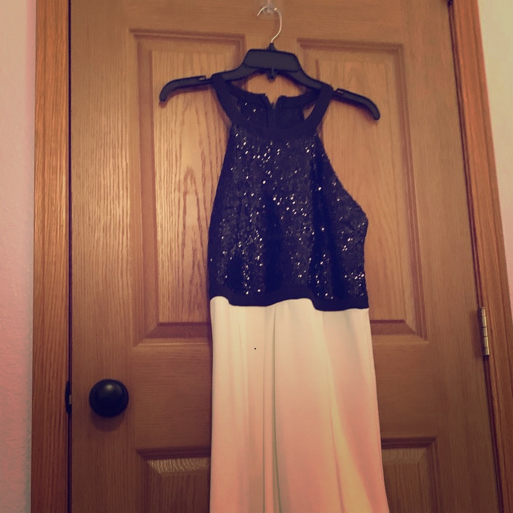 11/12 Juniors Formal Dress